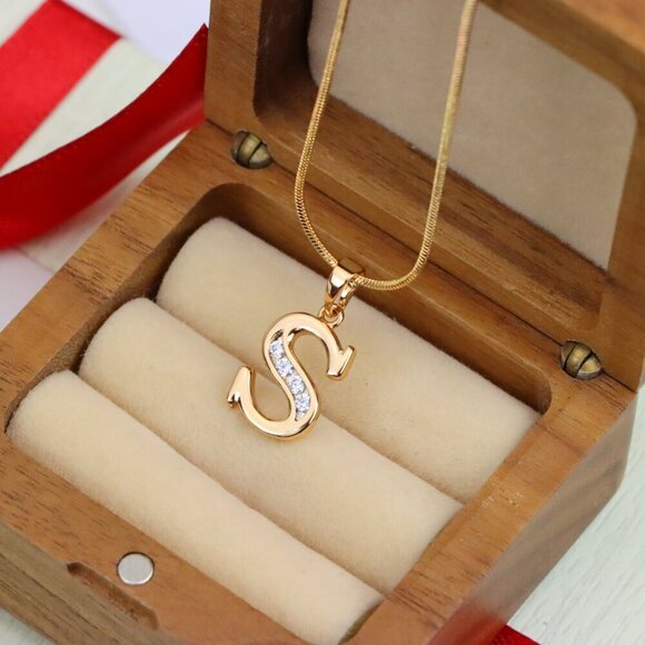 "Rose Gold Letter S Pendant with Sparkling Crystals – Elegant Finish, XPPT1368 - Picture 2 of 13